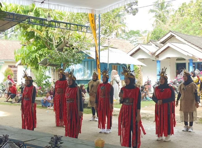 Penampilan Unik Masing-Masing RT Sukses Meriahkan HUT ke-43 Kampung 5 Sido Mulyo Dusun Daya Murni