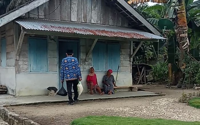 Gerakan Berbagi Kemenag, ASN MTsN 4 Bungo Ungkap Rasa Syukur Pra Pelantikan PPPK Gerakan Berbagi Kemenag, ASN MTsN 4 Bungo Ungkap Rasa Syukur Pra Pelantikan PPPK