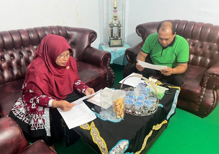 Kepala MTsN 4 Bungo Lakukan Supervisi Wakil Kepala Bidang Kurikulum