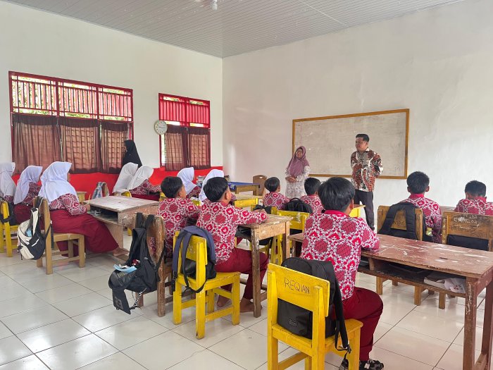 MTsN 4 Bungo Sosialisasikan PPDB ke SDN 138 Daya Murni