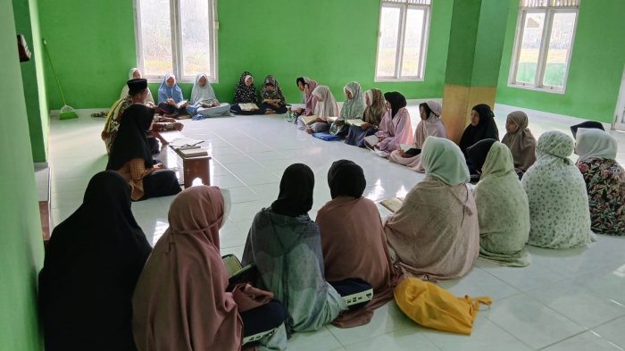Semaikan Karakter Qur'ani, Siswa MTsN 4 Bungo Awali Pagi dengan Hafalan Juz 30