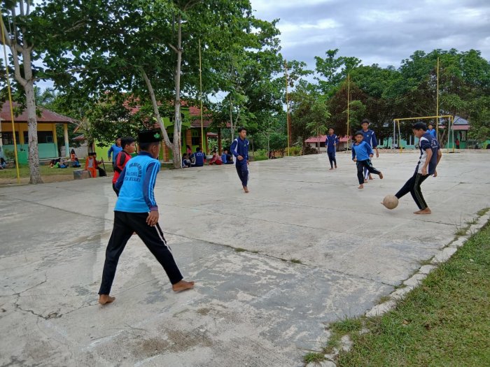 Keceriaan Siswa MTs N 4 Bungo dalam Pembelajaran PJOK