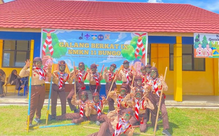 Bak Prajurit di Medan Perang, Regu Putri MTsN 4 Bungo Guncang Arena Yel-Yel Bak Prajurit di Medan Perang, Regu Putri MTsN 4 Bungo Guncang Arena Yel-Yel