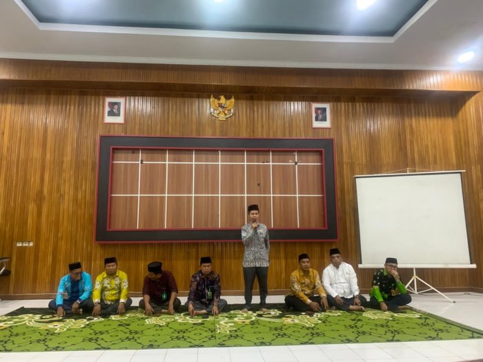 Kepala Kemenag Bungo Tekankan Disiplin, Pelayanan, dan Astaprotas bagi ASN Kepala Kemenag Bungo Tekankan Disiplin, Pelayanan, dan Astaprotas bagi ASN