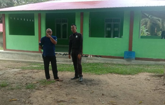 Turun ke Lapangan, Kepala MTsN 4 Bungo Ajak Satuan Pengamanan Jaga Marwah Madrasah