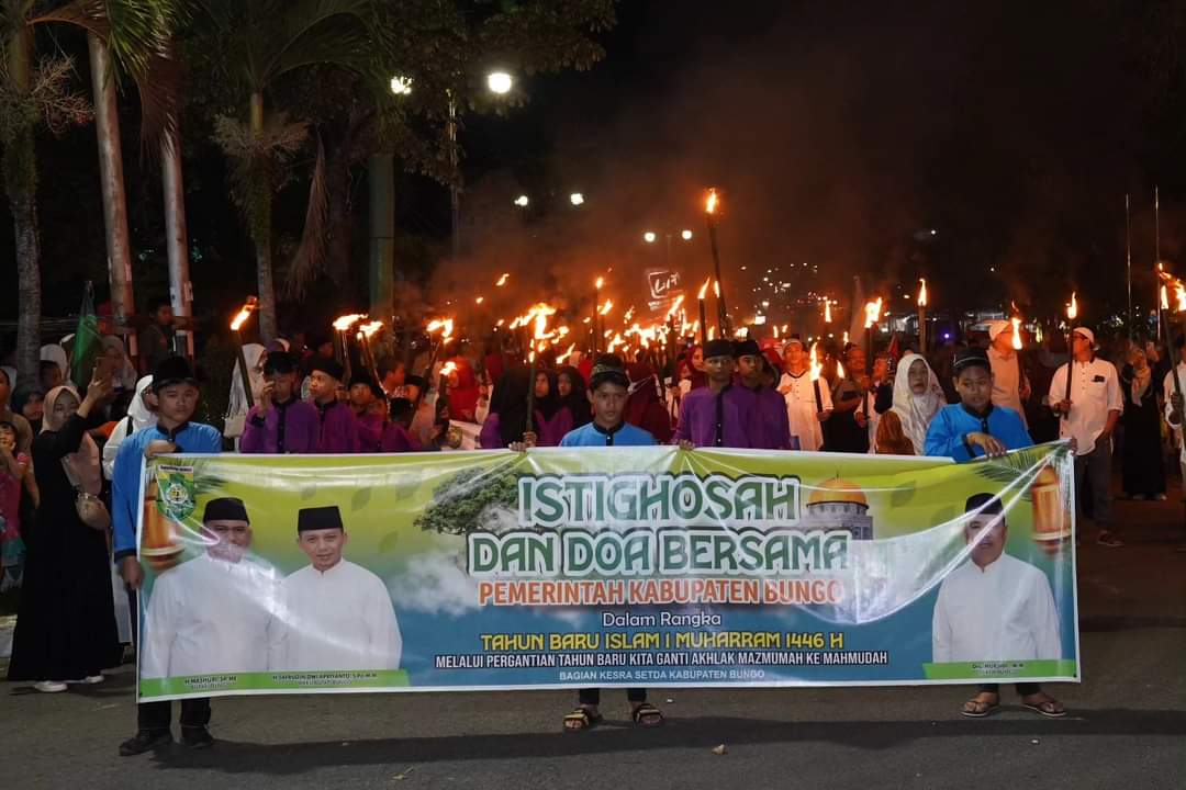SAMBUT TAHUN BARU ISLAM, KEPALA MTs. N 4 BUNGO HADIRI ACARA ISTIGHOSAH DAN DOA BERSAMA  PEMENERINTAHAN KABUPATEN BUNGO