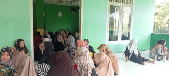 Madrasah Tsanawiyah Negeri 4 Bungo Hadirkan Wali Murid dalam Kegiatan Penerimaan PIP Madrasah Tsanawiyah Negeri 4 Bungo Hadirkan Wali Murid dalam Kegiatan Penerimaan PIP