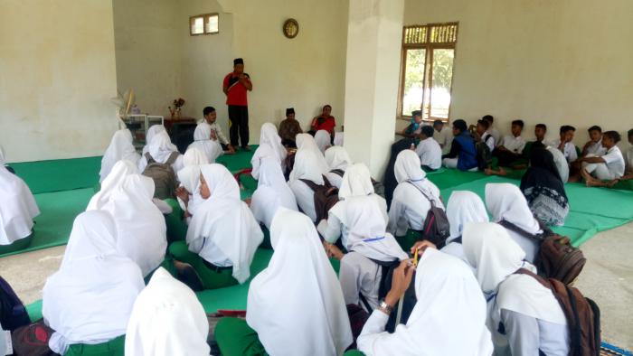 PRA UAMBN, SISWA MTSN 4 BUNGO GELAR DZIKIR DAN DOA BERSAMA PRA UAMBN, SISWA MTSN 4 BUNGO GELAR DZIKIR DAN DOA BERSAMA