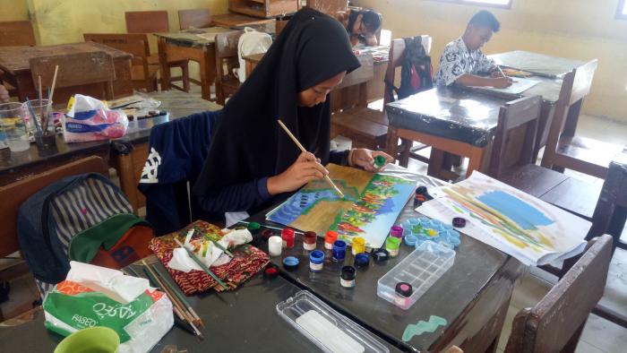 FLS2N : SISWI MTSN 4 BUNGO OPTIMIS HARUMKAN NAMA PELEPAT ILIR FLS2N : SISWI MTSN 4 BUNGO OPTIMIS HARUMKAN NAMA PELEPAT ILIR