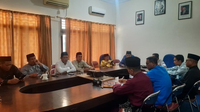 MTsN 4 Bungo Berikan Dukungan Penuh untuk MAN 1 Bungo di Ajang OMI Nasional