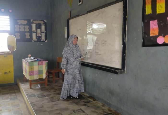 Guru IPA MTsN 4 Bungo Ajarkan Sistem Pernapasan Manusia Guru IPA MTsN 4 Bungo Ajarkan Sistem Pernapasan Manusia