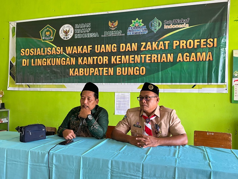 Kagara Zakat dan Wakaf Kemenag Bungo Sosialisasikan Zakat Profesi dan Wakaf Uang Bagi ASN MTsN 4 Bungo Kagara Zakat dan Wakaf Kemenag Bungo Sosialisasikan Zakat Profesi dan Wakaf Uang Bagi ASN MTsN 4 Bungo