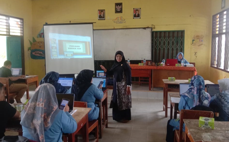 ASN PPPK DAN CPNS MTSN 4 BUNGO IKUTI WORKSHOP PENGISIAN E-KINERJA