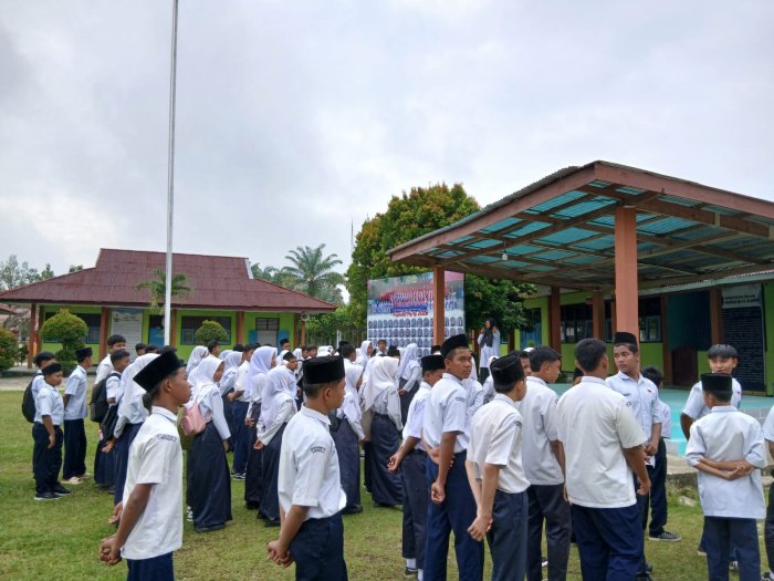 Waka Kurikulum MTsN 4 Bungo Imbau Siswa Segera Ikuti Ujian Susulan