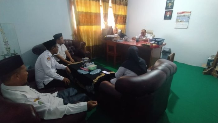Rapat Evaluasi Kerja Kepala Madrasah Bersama Jajaran Wakil Rapat Evaluasi Kerja Kepala Madrasah Bersama Jajaran Wakil