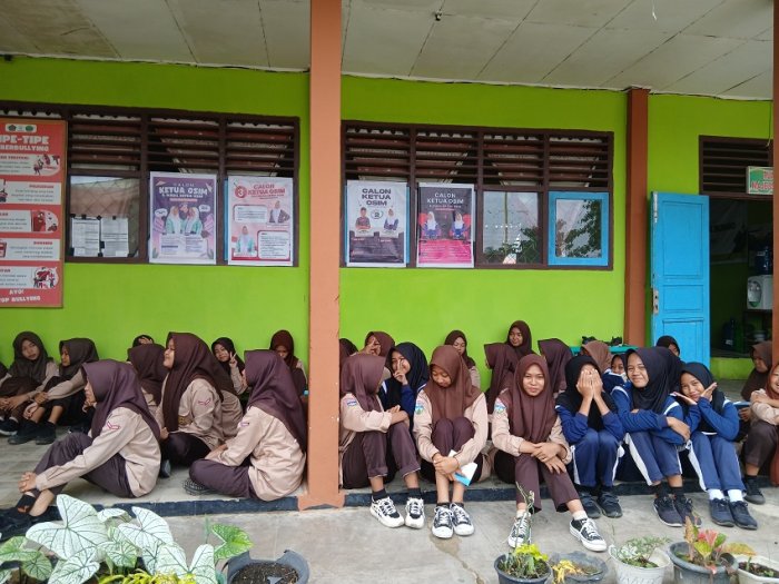 MTsN 4 Bungo Perkuat Pembinaan Karakter, Larang Pembentukan Geng di Kalangan Siswi