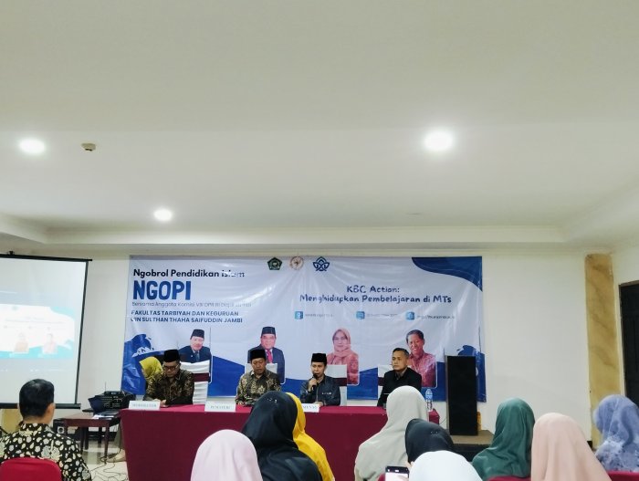 Kemenag Bungo H. Herman, S.Ag, M.H Tekankan Pentingnya Pendidikan Berbasis Cinta, MTsN 4 Bungo Turut Hadir Kemenag Bungo H. Herman, S.Ag, M.H Tekankan Pentingnya Pendidikan Berbasis Cinta, MTsN 4 Bungo Turut Hadir