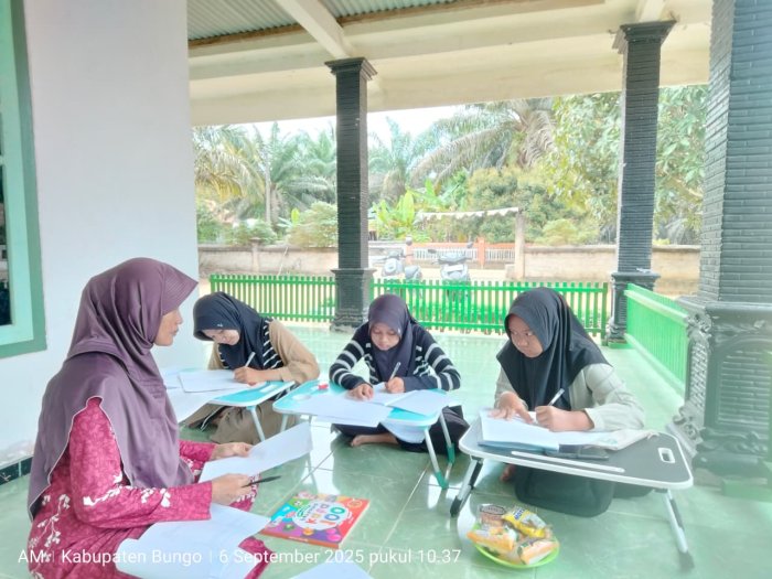 Mempersiapkan Diri untuk OMI: Delegasi MTs N 4 Bungo Manfaatkan Waktu Libur Mempersiapkan Diri untuk OMI: Delegasi MTs N 4 Bungo Manfaatkan Waktu Libur