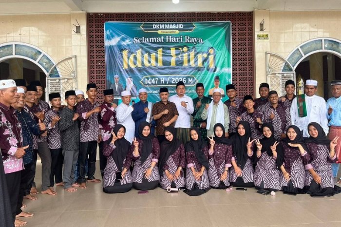 Tanpa Sekat! Wakil Bupati Bungo Hadiri Halal Bihalal dan Makan Bersama Warga Dusun Padang Palangeh