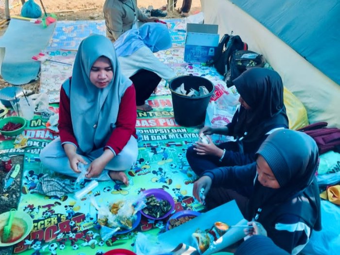 Menu Istimewa Tempoyak Ikan Patin Warnai Persiapan Makan Merawang Peserta Putri Jambore Menu Istimewa Tempoyak Ikan Patin Warnai Persiapan Makan Merawang Peserta Putri Jambore