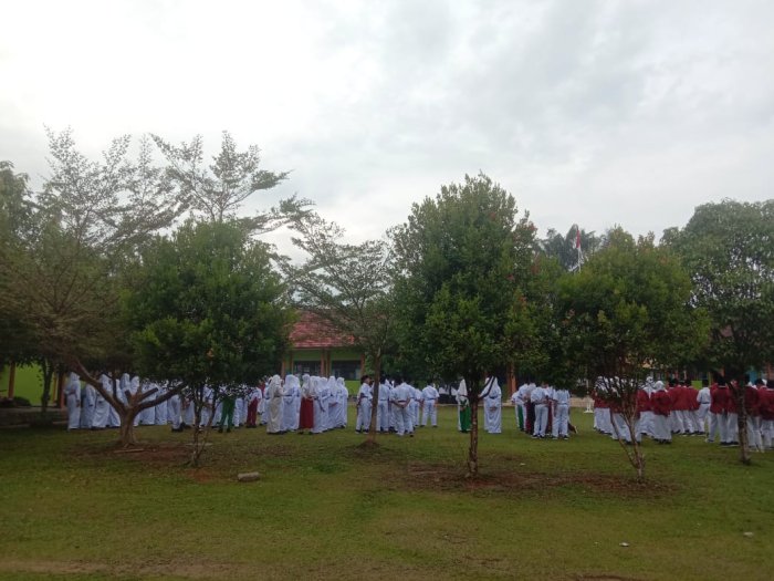 Wujudkan Madrasah Ramah Lingkungan, MTsN 4 Bungo Siap Jalankan Program Ekoteologi Wujudkan Madrasah Ramah Lingkungan, MTsN 4 Bungo Siap Jalankan Program Ekoteologi