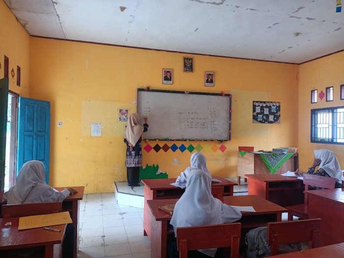 Peserta Olimpiade OMI Mapel Matematika Terintegrasi MTsN 4 Bungo Optimis Raih Nilai Maksimal