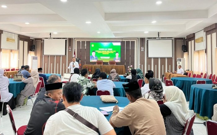 Kepala MTsN 4 Bungo Ikuti Bimtek Kurikulum Berbasis Cinta