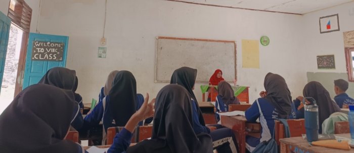 Wali Kelas MTs N Bungo Bimbing Siswa Persiapan Lomba Keagamaan PHBI