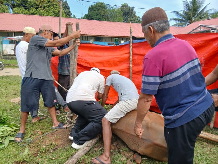 Menebar Spirit Iduladha, Guru MTsN 4 Bungo Turut Ambil Bagian dalam Pengurusan Hewan Kurban Menebar Spirit Iduladha, Guru MTsN 4 Bungo Turut Ambil Bagian dalam Pengurusan Hewan Kurban