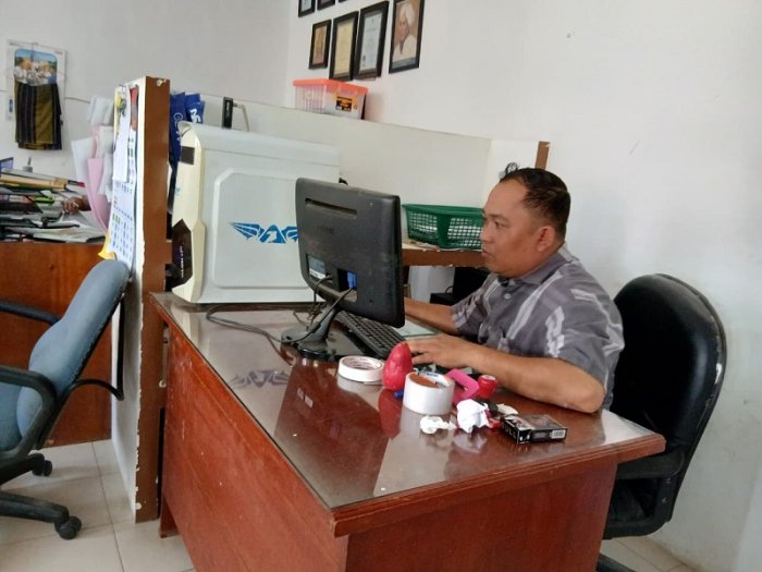 Lebih dari Sekadar Tugas: Bagaimana Dino Amriadi Mengubah Rutinitas Menjadi Ibadah Lebih dari Sekadar Tugas: Bagaimana Dino Amriadi Mengubah Rutinitas Menjadi Ibadah