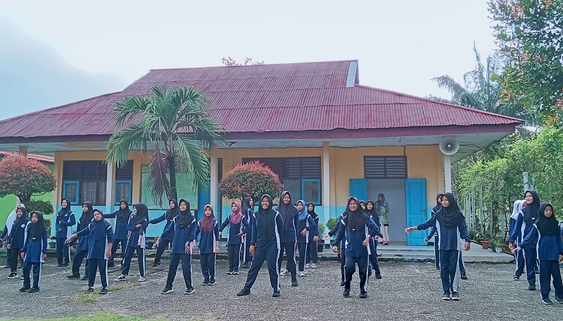 Sukses Alumni MTSN 4 Bungo Ramaikan Senam Kebugaran, Serukan Kebahagiaan 
