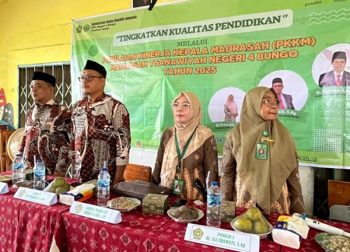 PKKM MTsN 4 Bungo Sukses, Kepala Madrasah Sanjung Profesionalitas Tim Penilai PKKM MTsN 4 Bungo Sukses, Kepala Madrasah Sanjung Profesionalitas Tim Penilai