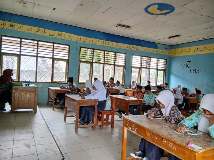 MTsN 4 Bungo Tuntaskan Ujian SKI, Ujian Semester Ganjil Berjalan Tertib