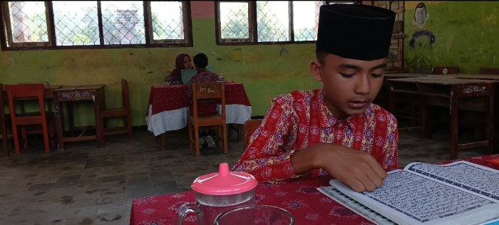 Bangun Generasi Qurani, MTsN 4 Bungo PrioritaskanTes Mengaji pada Observasi PMBM Calon Peserta Didik Baru Bangun Generasi Qurani, MTsN 4 Bungo PrioritaskanTes Mengaji pada Observasi PMBM Calon Peserta Didik Baru
