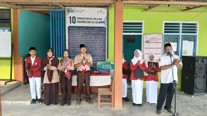 Siap Mengukir Sejarah! MTsN 4 Bungo Lepas Olivia Anis Septiandari Menuju Jambore Nasional