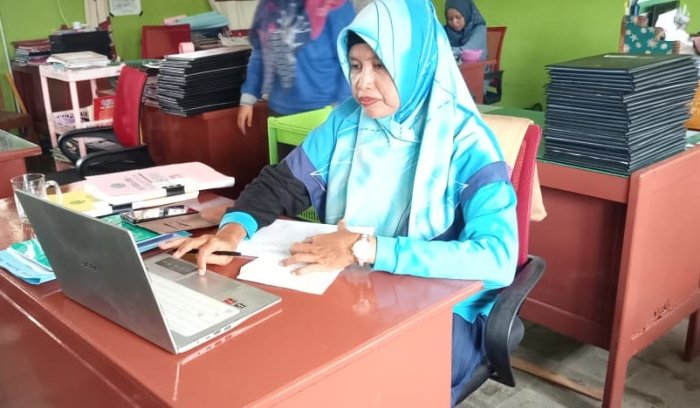85% Guru MTsN 4 Bungo Rampungkan Input Nilai RDM Semester Ganjil 2025/2026 85% Guru MTsN 4 Bungo Rampungkan Input Nilai RDM Semester Ganjil 2025/2026