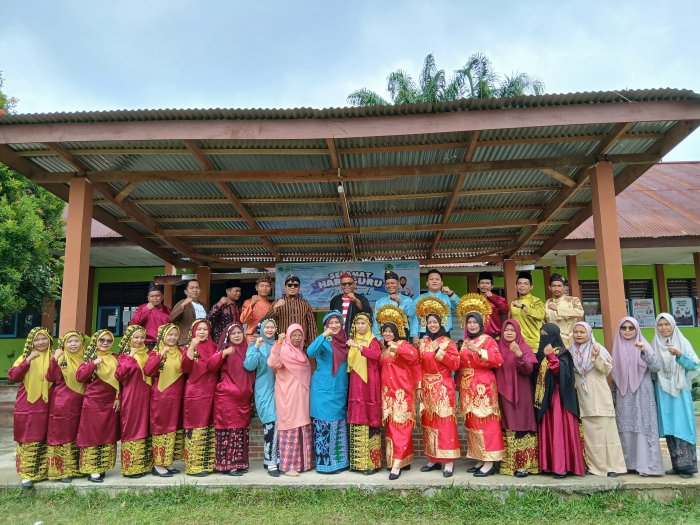 MTsN 4 Bungo Peringati Hari Guru Nasional dengan Penuh Semangat dan Kekompakan MTsN 4 Bungo Peringati Hari Guru Nasional dengan Penuh Semangat dan Kekompakan