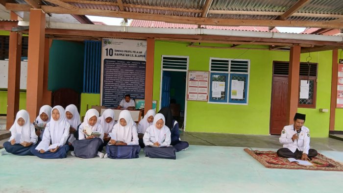 Perkokoh Hafalan Quran, Siswa MTsN 4 Bungo Gelar Murojaah Surah Al-Waqiah