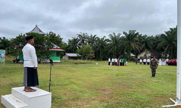 Sinergi MTsN 4 Bungo dan Ansor Banser Pelepat Ilir, Upacara Hari Santri Tuai Apresiasi Sinergi MTsN 4 Bungo dan Ansor Banser Pelepat Ilir, Upacara Hari Santri Tuai Apresiasi