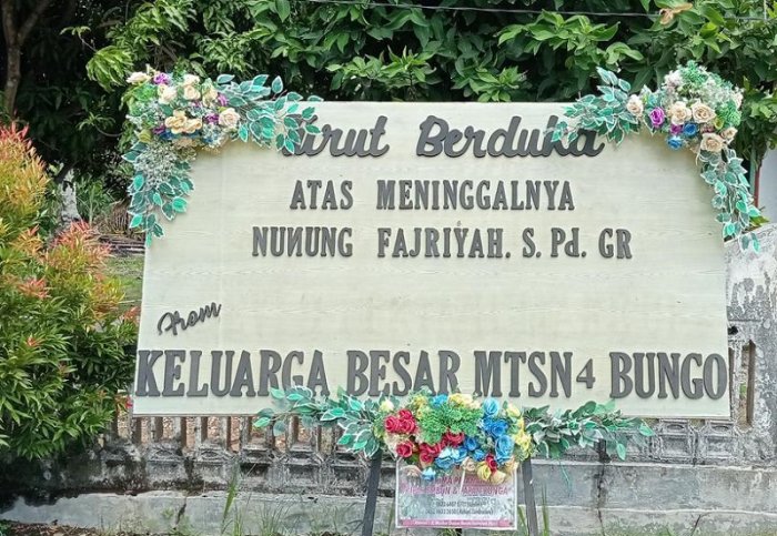 Air Mata di Penghujung Tahun: Melepas Kepergian Ibu Nunung Fajriyah, Kepala RA yang Dikenal Ramah dan Bersahaja Air Mata di Penghujung Tahun: Melepas Kepergian Ibu Nunung Fajriyah, Kepala RA yang Dikenal Ramah dan Bersahaja