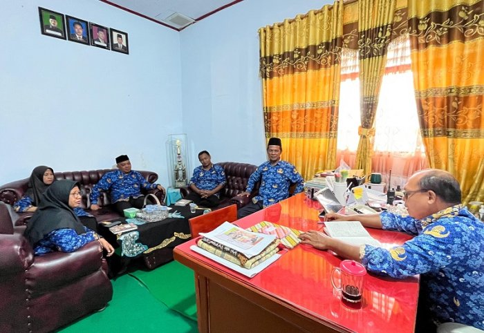 Rapat Evaluasi MTsN 4 Bungo: Sinergi Semua Bidang untuk Capaian Optimal Rapat Evaluasi MTsN 4 Bungo: Sinergi Semua Bidang untuk Capaian Optimal