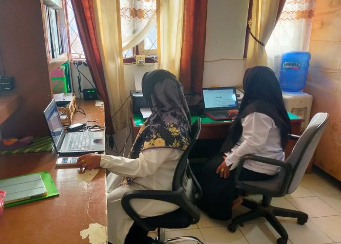 Peningkatan Mutu Layanan: Kaur. TU MTsN 4 Bungo Minta Staf Tata Kelola Administrasi SDM Lebih Rapi Peningkatan Mutu Layanan: Kaur. TU MTsN 4 Bungo Minta Staf Tata Kelola Administrasi SDM Lebih Rapi