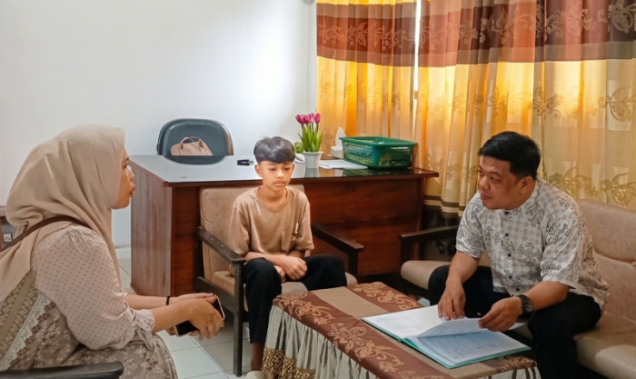 Anton Suwarjo Paparkan Prosedur Resmi Pindah Sekolah ke MTsN 4 Bungo Anton Suwarjo Paparkan Prosedur Resmi Pindah Sekolah ke MTsN 4 Bungo