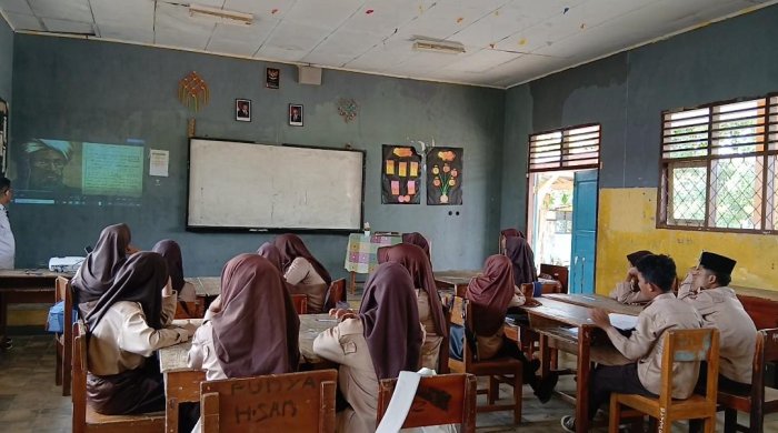 Hidupkan Sejarah Islam, MTsN 4 Bungo Terapkan Pembelajaran SKI Interaktif Berbasis Video Hidupkan Sejarah Islam, MTsN 4 Bungo Terapkan Pembelajaran SKI Interaktif Berbasis Video