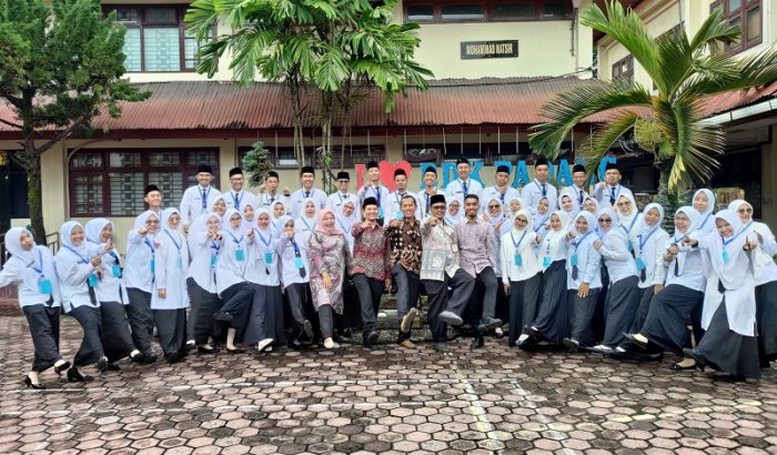 Guru MTsN 4 Bungo Sukses Lulus Pelatihan Dasar CPNS Kemenag