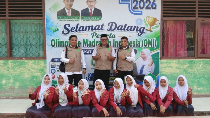 Tim Humas MTsN 4 Bungo Dukung OMI Kabupaten Bungo