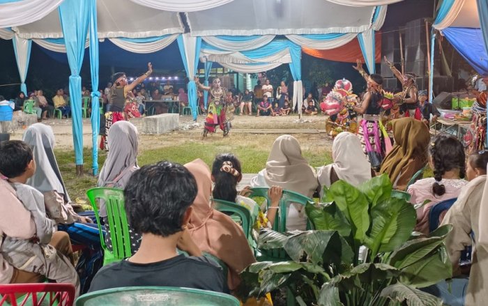 Pesona Kuda Lumping, Identitas Budaya Masyarakat Sekitar MTsN 4 Bungo Pesona Kuda Lumping, Identitas Budaya Masyarakat Sekitar MTsN 4 Bungo