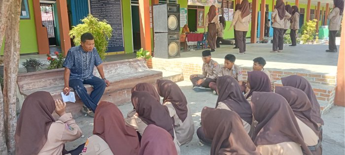 Semangat Menyongsong Jambore, Pembina Pramuka MTsN 4 Bungo Tekankan Disiplin dan Kekompakan