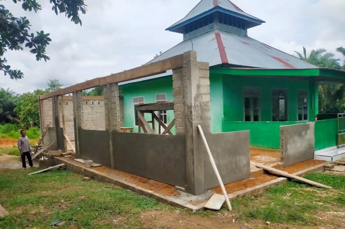 Daya Tampung Tak Memadai, Musala MTsN 4 Bungo Mulai Dibangun Lebih Besar Daya Tampung Tak Memadai, Musala MTsN 4 Bungo Mulai Dibangun Lebih Besar