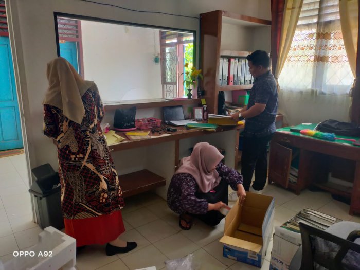 Kaur TU MTs Negeri 4 Bungo Meningkatkan Efektivitas Pengelolaan Administrasi Kaur TU MTs Negeri 4 Bungo Meningkatkan Efektivitas Pengelolaan Administrasi